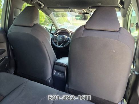 Used 2024 Toyota Corolla SE FWD image 18