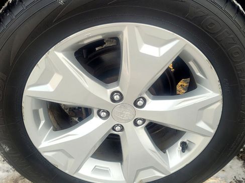 Used 2015 Subaru Forester 2.5i Limited image 42