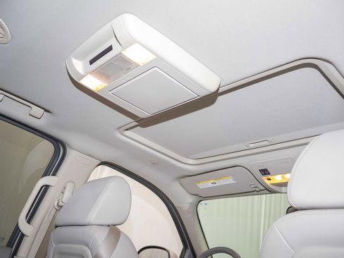 Used 2008 Chevrolet Tahoe LT w/ LT Preferred Equipment Group image 18