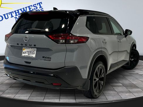 Used 2023 Nissan Rogue SV w/ SV Premium B Package AWD/4WD image 7