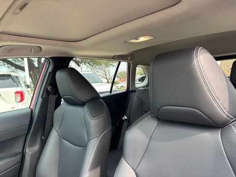 Certified 2023 Toyota Corolla Cross XLE w/ Convenience Package AWD/4WD image 11