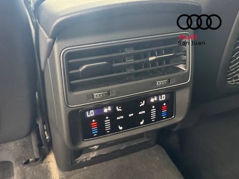 Used 2024 Audi Q7 3.0T Prestige AWD/4WD image 25