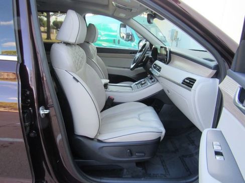 Used 2021 Hyundai Palisade Limited w/ Cargo Package image 25