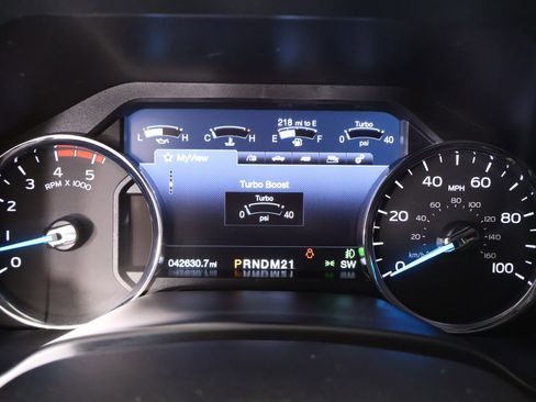 Used 2017 Ford F350 Lariat w/ Lariat Value Package image 4