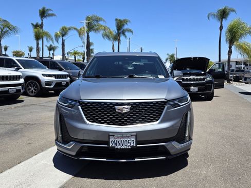 Used 2020 Cadillac XT6 Premium Luxury FWD image 7