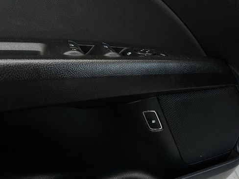 Used 2019 Ford Fusion SE image 19