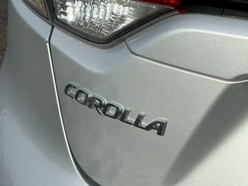 Used 2024 Toyota Corolla LE FWD image 10