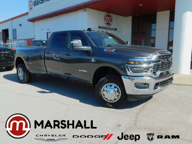 New 2026 RAM 3500 Big Horn AWD/4WD image 1