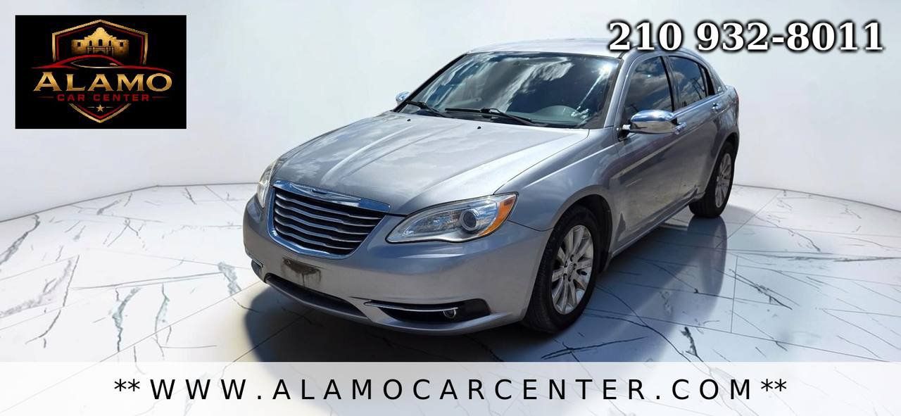 Used 2013 Chrysler 200 Limited FWD image 1