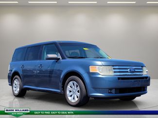 Used 2010 Ford Flex SE FWD video 1