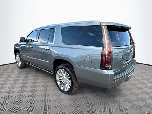 Used 2019 Cadillac Escalade ESV Platinum image 7