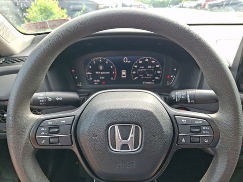 Used 2024 Honda Accord EX image 18