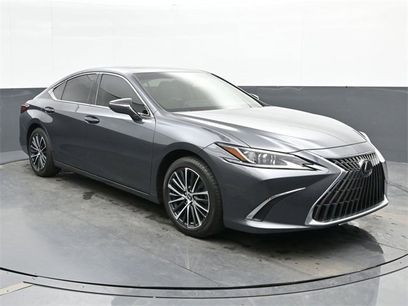 Certified 2022 Lexus ES 350 w/ Premium Package