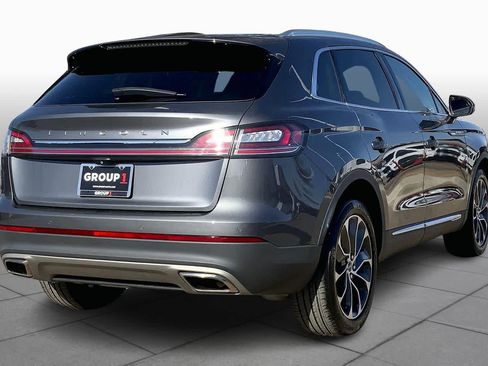 Used 2022 Lincoln Nautilus Reserve image 12