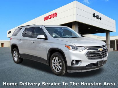 Used 2020 Chevrolet Traverse LT