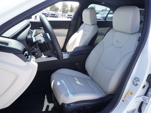 New 2025 Cadillac CT4 Premium Luxury image 14