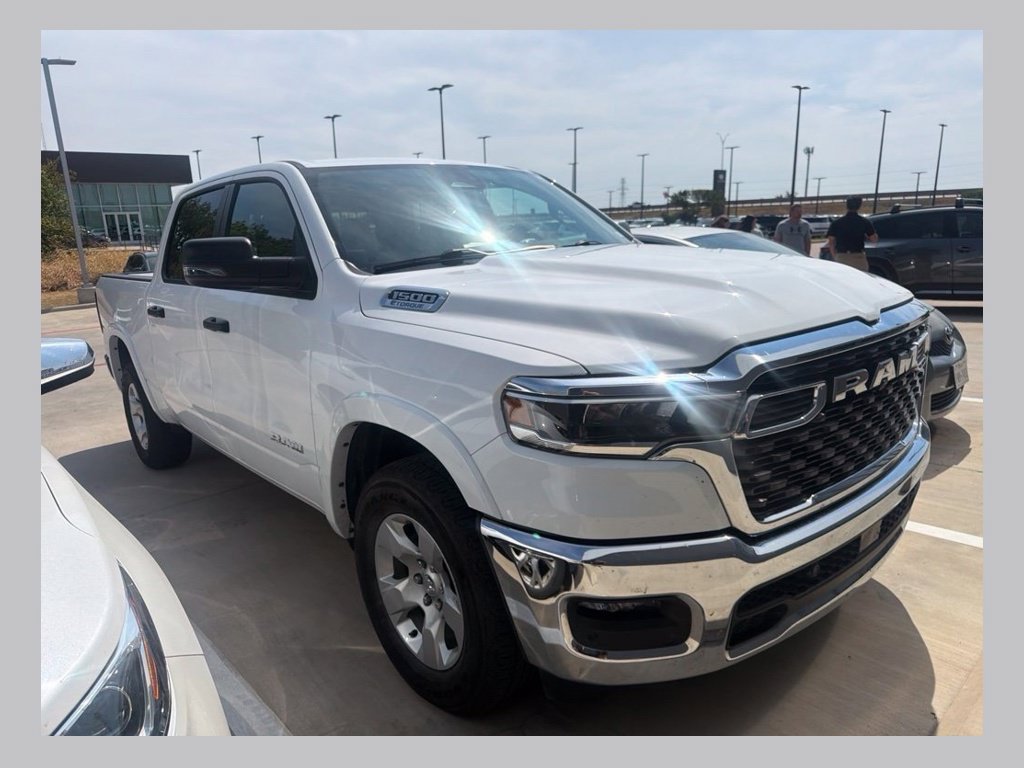 Used 2025 RAM 1500 Big Horn AWD/4WD image 1