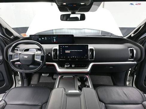 Used 2025 Ford Expedition Max Platinum w/ Stealth Appearance Package AWD/4WD image 27