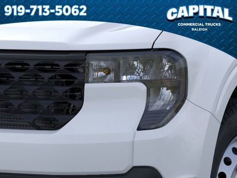 New 2025 Ford Maverick XL w/ Equipment Group 102A image 19
