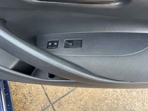 Used 2023 Toyota Corolla LE image 45