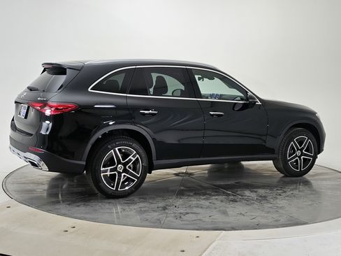 New 2026 Mercedes-Benz GLC 300 4MATIC image 3