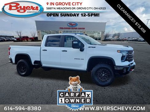 Used 2025 Chevrolet Silverado 2500 ZR2 w/ Technology Package image 1