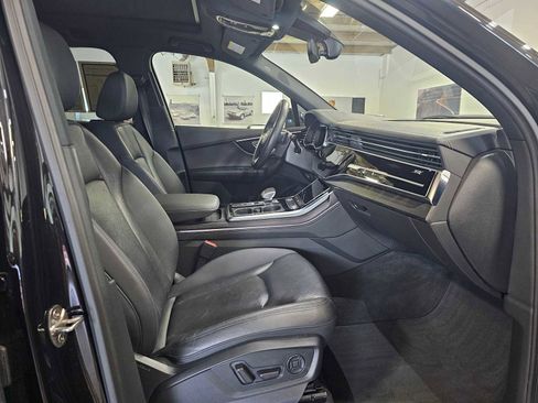 Used 2023 Audi Q7 2.0T Premium Plus w/ Premium Plus Package AWD/4WD image 10