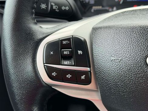 Certified 2023 Ford Explorer XLT AWD/4WD image 24