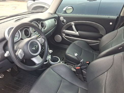 Used 2006 MINI Cooper S FWD image 9