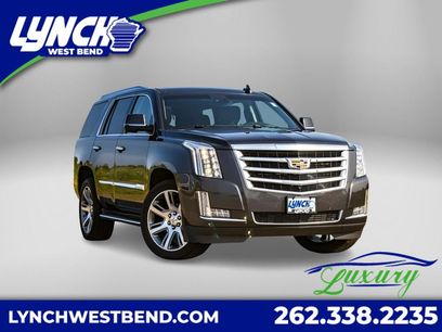 Used 2016 Cadillac Escalade Luxury