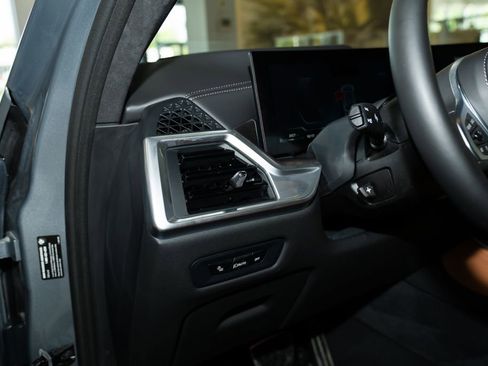 Used 2024 BMW X5 M60i w/ Executive Package AWD/4WD image 33