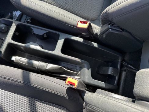 Used 2020 Ford Transit Connect XL image 29