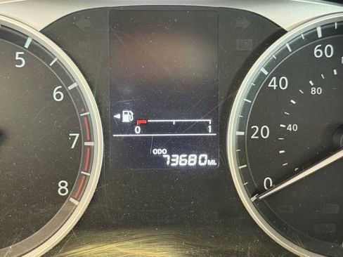 Used 2020 Nissan Kicks S image 12