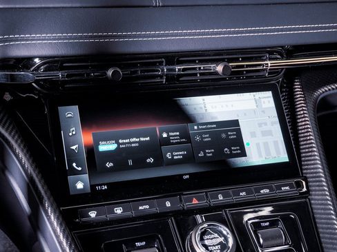 Used 2024 Aston Martin DB12 Coupe image 29