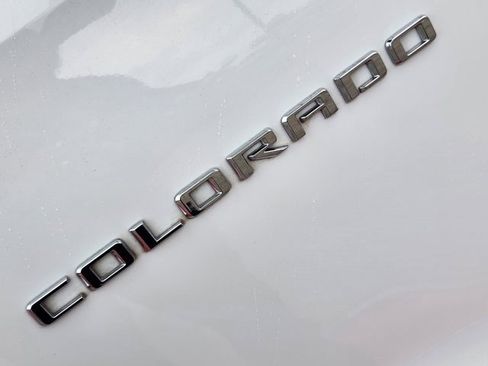 Used 2024 Chevrolet Colorado ZR2 w/ ZR2 Convenience Package III image 10