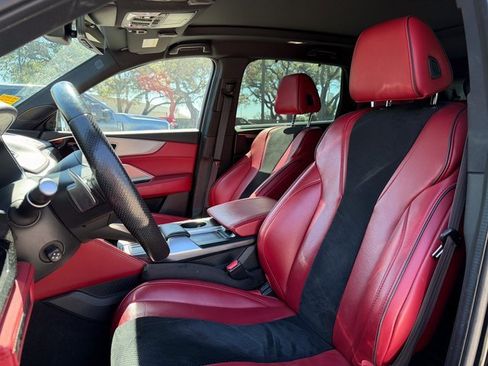 Used 2022 Acura MDX A-Spec image 4