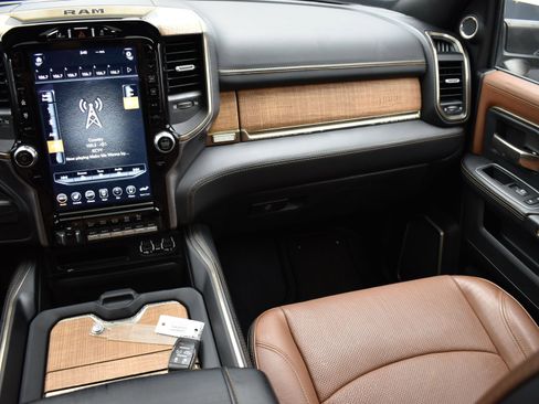 Used 2020 RAM 3500 Limited image 36