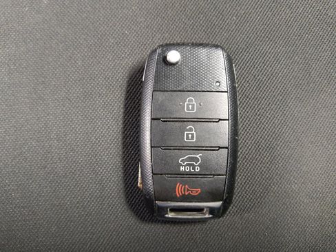 Used 2019 Kia Soul FWD image 32