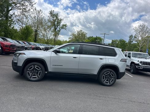 New 2026 Jeep Cherokee Limited AWD/4WD image 24