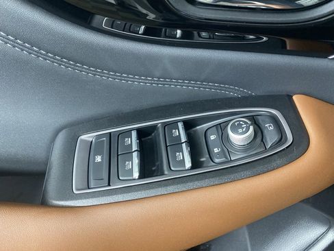 Certified 2025 Subaru Outback Touring XT image 24