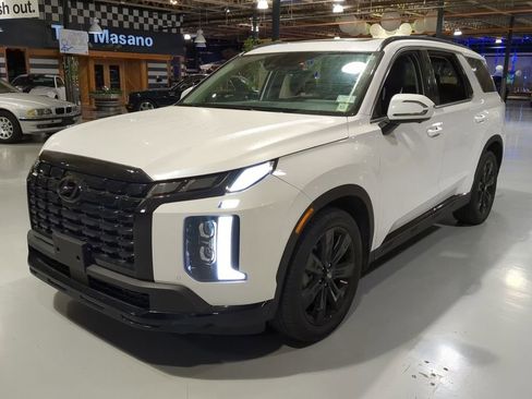 Used 2025 Hyundai Palisade XRT AWD/4WD image 1