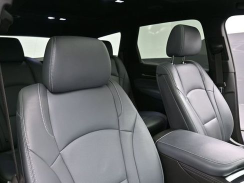 Certified 2023 Buick Enclave Essence w/ Experience Buick Package FWD image 29