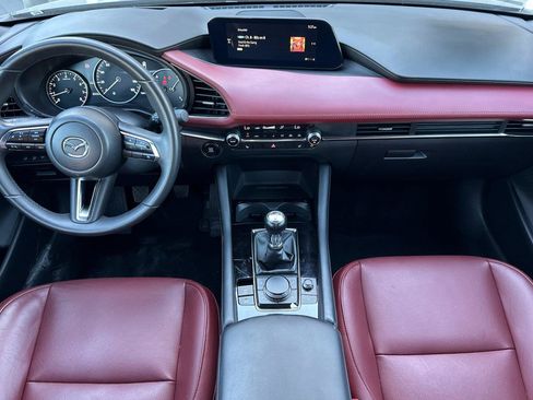 Certified 2025 MAZDA MAZDA3 2.5 S Hatchback w/ Premium Pkg FWD image 13