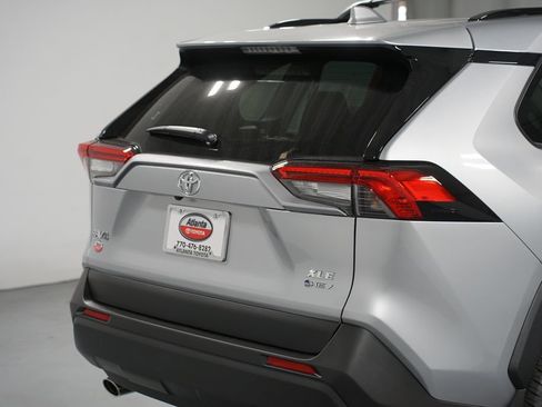New 2025 Toyota RAV4 XLE image 9