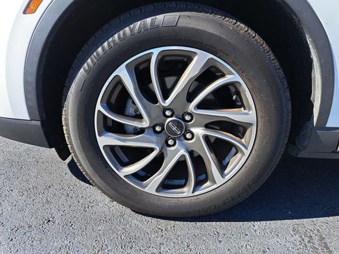 Used 2020 Lincoln Corsair FWD image 3