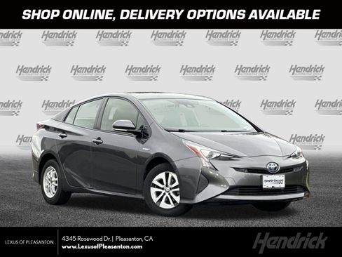 Used 2017 Toyota Prius Three image 1