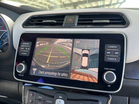 Used 2021 Nissan Leaf SL Plus FWD image 19