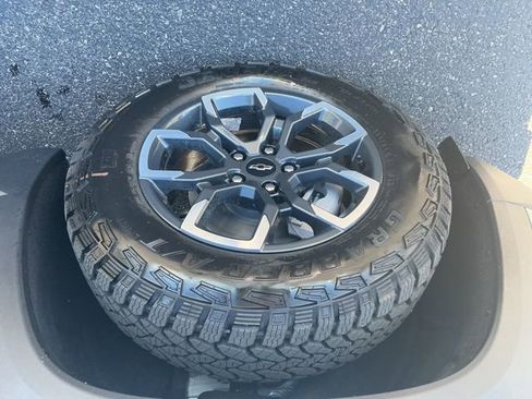 New 2026 Chevrolet Equinox ACTIV w/ Convenience Package III image 8