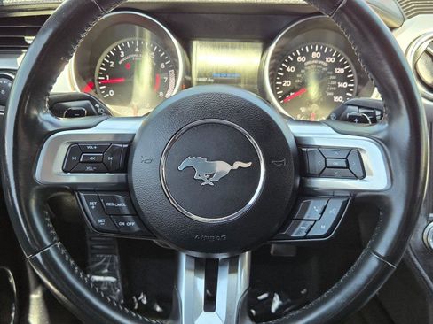 Used 2019 Ford Mustang Premium RWD image 17