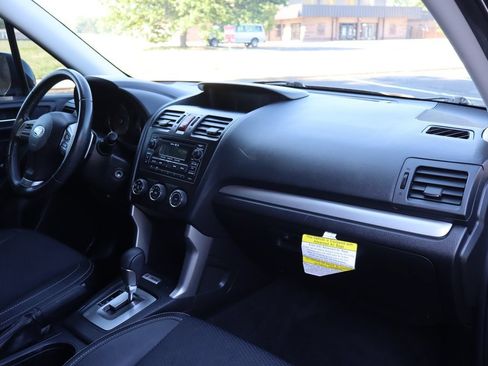 Used 2014 Subaru Forester 2.0XT Premium w/ Popular Package #2 AWD/4WD image 17